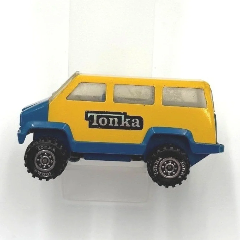 Vintage Tonka Van‎ Yellow Blue Diecast Metal Toy Truck Vehicle Off Road Wheels